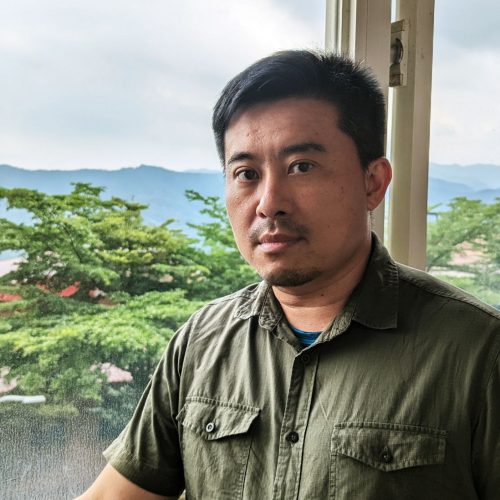 白士誼
